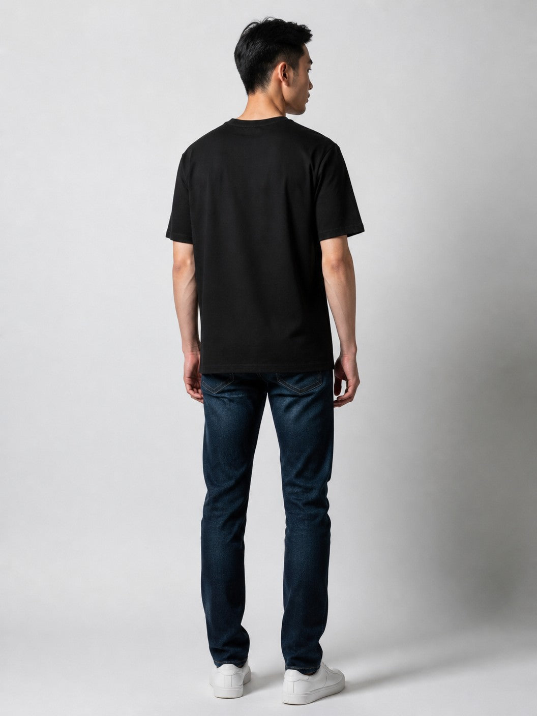Leox Hub BAYFLOW Japan Bright Future slogan t-shirt in soft rayon-blend fabric featuring chest graphic print