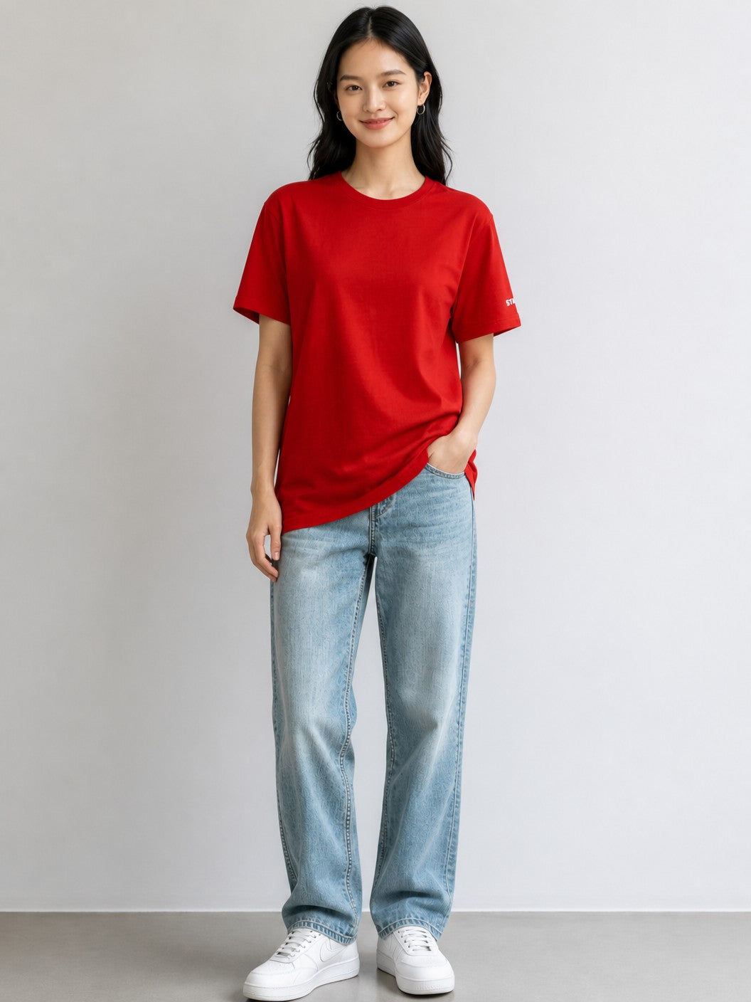Leox Hub Starbucks Japan 2024 Holiday staff t-shirt