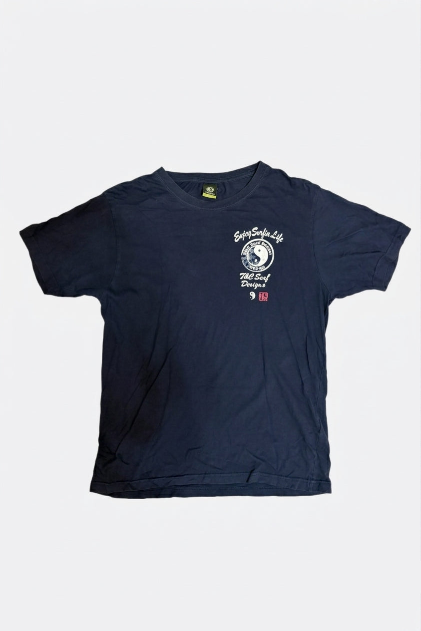 Leox Hub T&C Surf Designs Hawaii t-shirt featuring classic yin yang logo graphic print